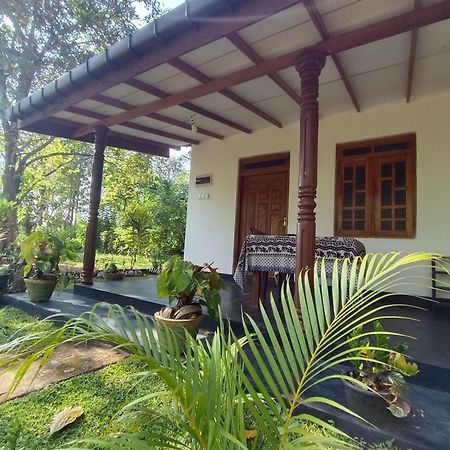 Sigiriya Hillside View Villa Exteriör bild
