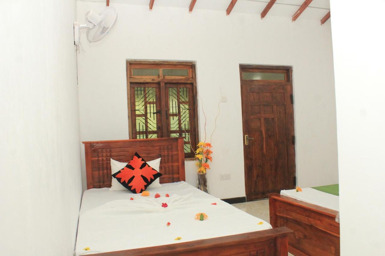 Sigiriya Hillside View Villa Exteriör bild